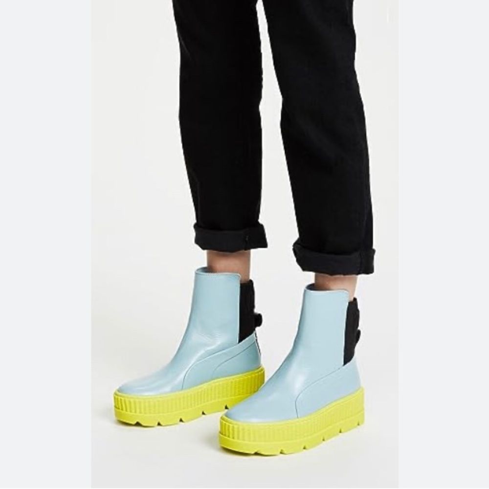 Women’s Puma X Fenty Chelsea Sneaker Boots Size 8